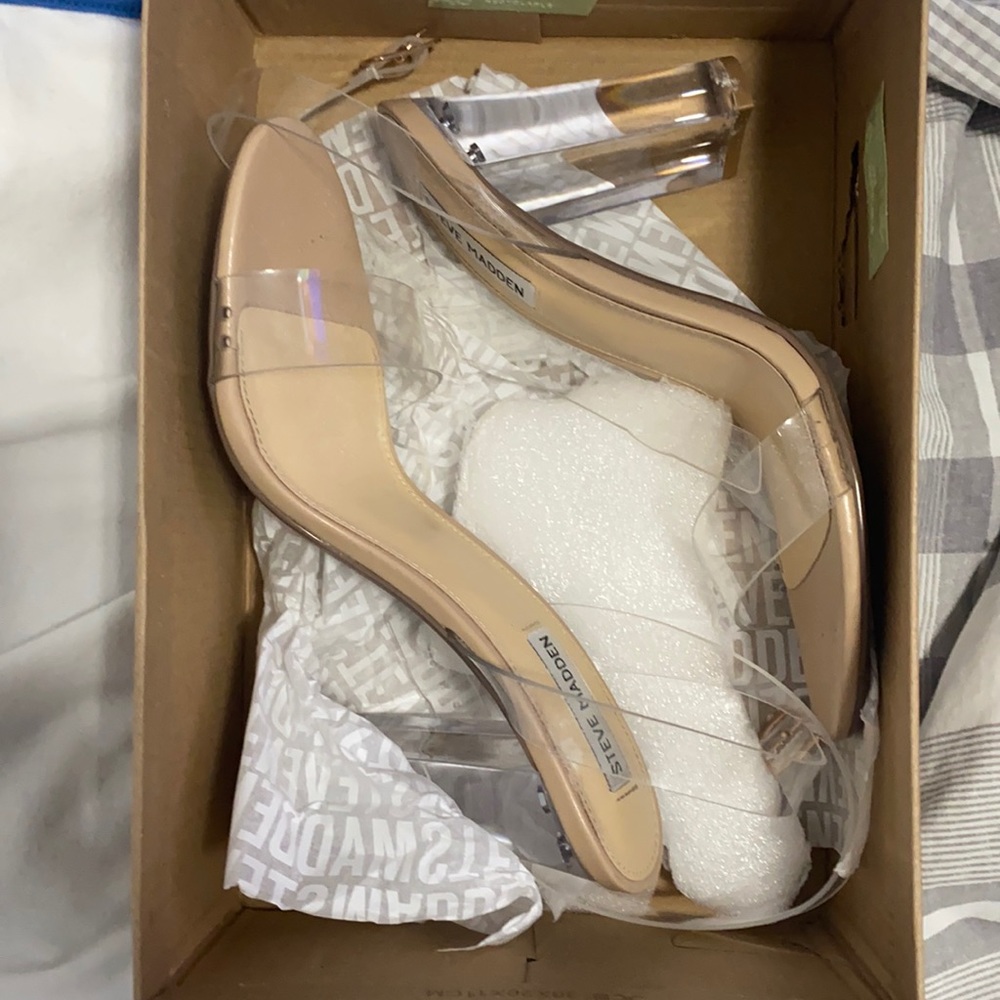 Steve Madden Women’s Camille Clear Heels